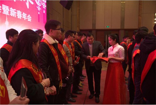 2017年杜着秀员工赞美大会暨新春年会圆满召开